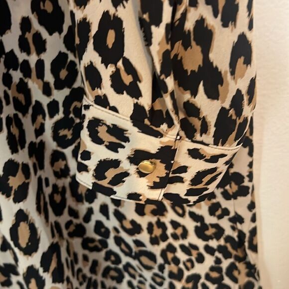 Chicos Cheetah Print Asymmetrical Hem Tunic Dress - Picture 4 of 6